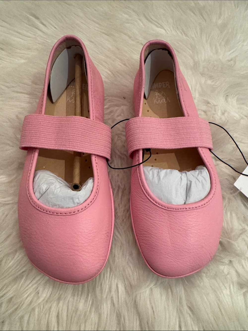 NWT Size 1 Camper Shoes Pink Sella Bombon Mary Jane Shoes with Elastic Strap!